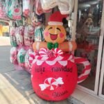 Inflable Navideño Taza de Cacao con Galleta de Jengibre Gigante