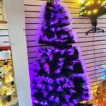 Árbol de Navidad Negro con Fibras Ópticas Moradas y Borde Blanco