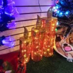 Set de 3 Velas Decorativas Navideñas con Luces LED Rojo y Dorado